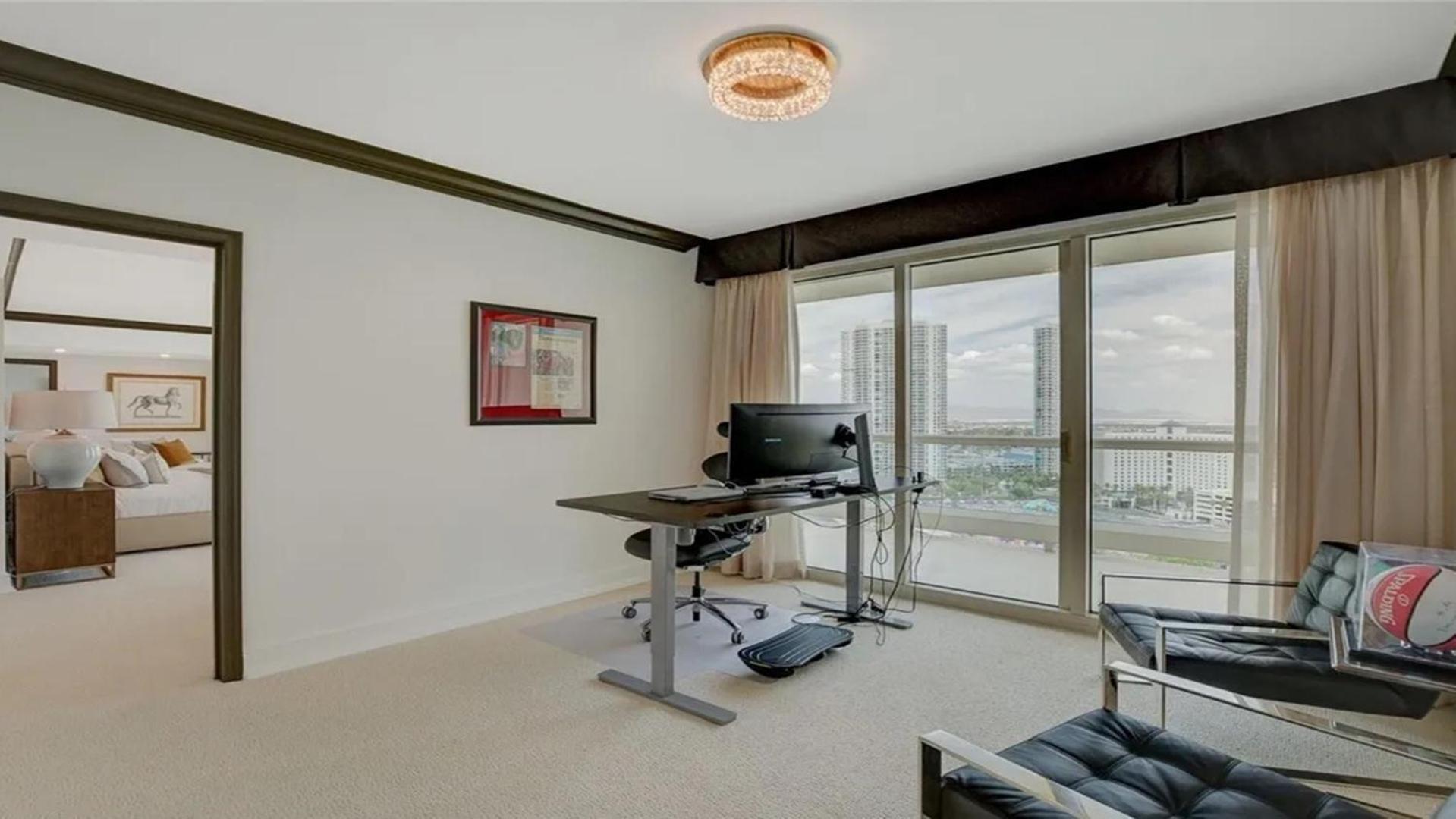 Stunning Four Bedroom Fully Professionally Remodeled Apartment Las Vegas Buitenkant foto