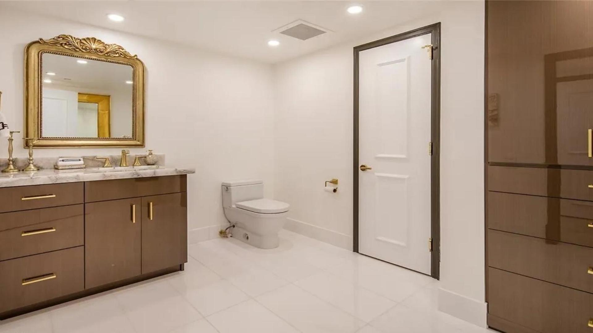 Stunning Four Bedroom Fully Professionally Remodeled Apartment Las Vegas Buitenkant foto
