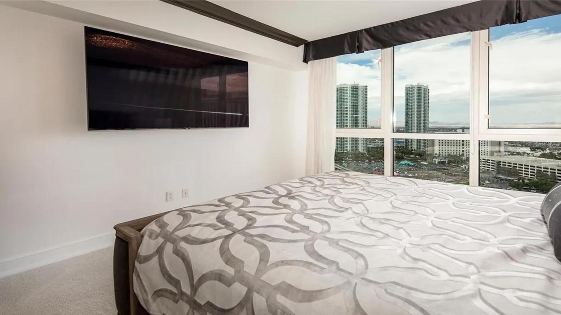 Stunning Four Bedroom Fully Professionally Remodeled Apartment Las Vegas Buitenkant foto