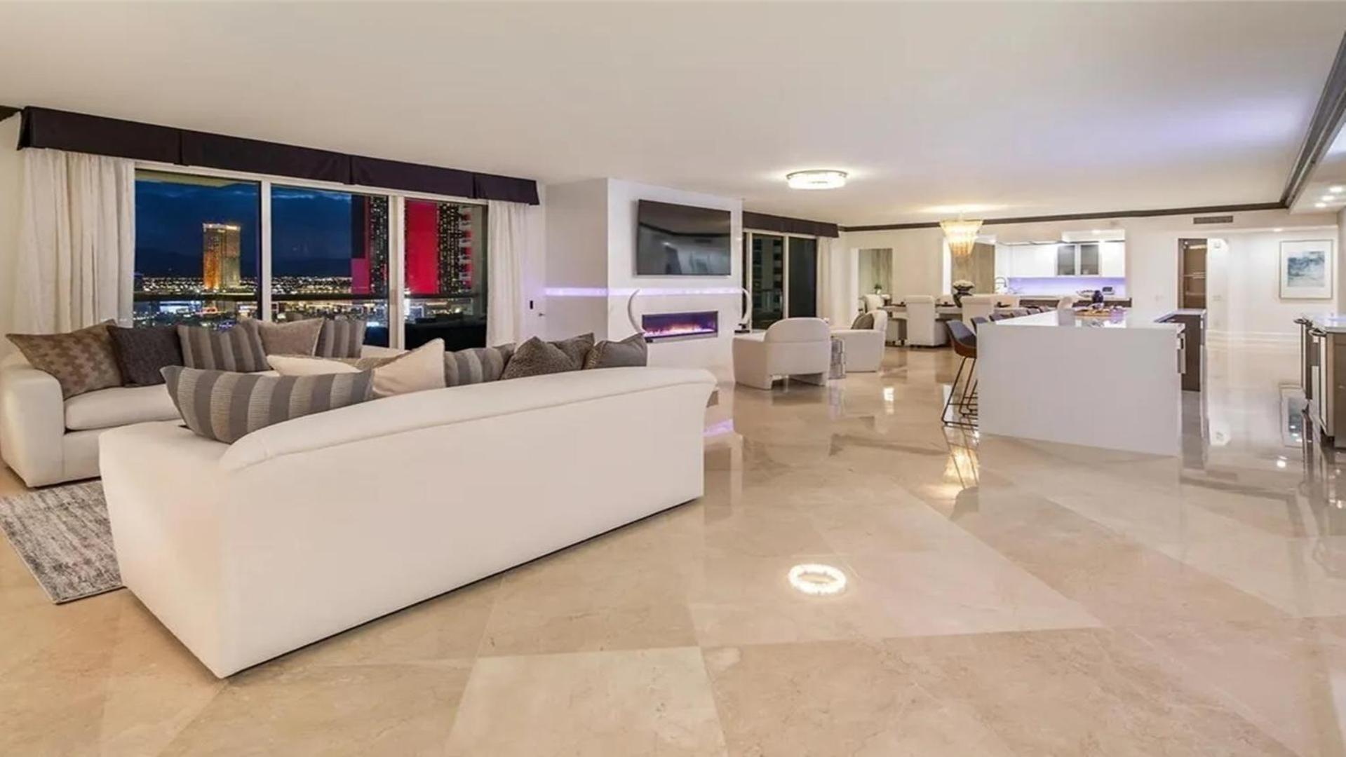 Stunning Four Bedroom Fully Professionally Remodeled Apartment Las Vegas Buitenkant foto