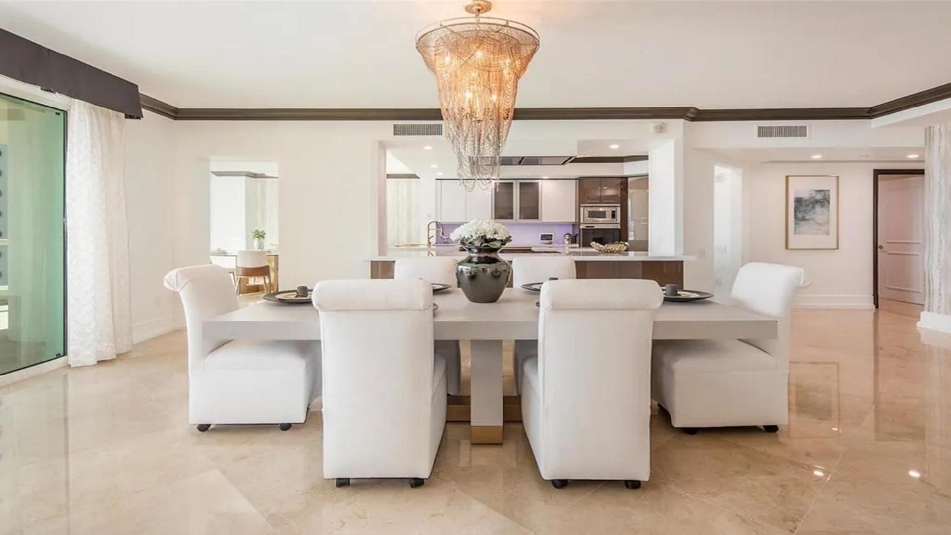 Stunning Four Bedroom Fully Professionally Remodeled Apartment Las Vegas Buitenkant foto